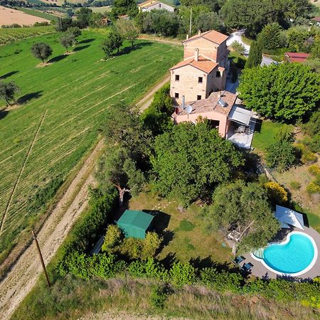 Casali Marchigiani - Ville Vacanza Private Con Piscina Ostra Exterior foto