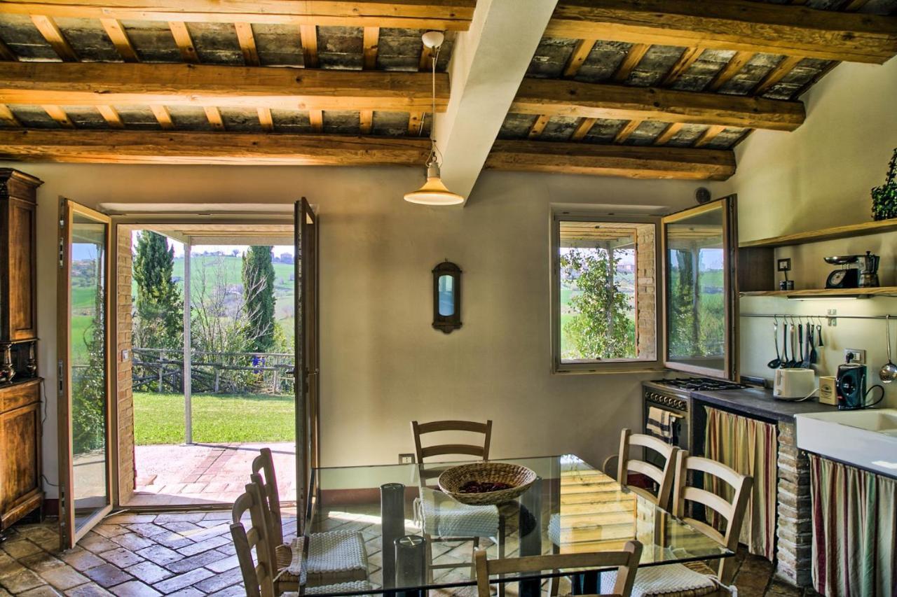 Casali Marchigiani - Ville Vacanza Private Con Piscina Ostra Exterior foto