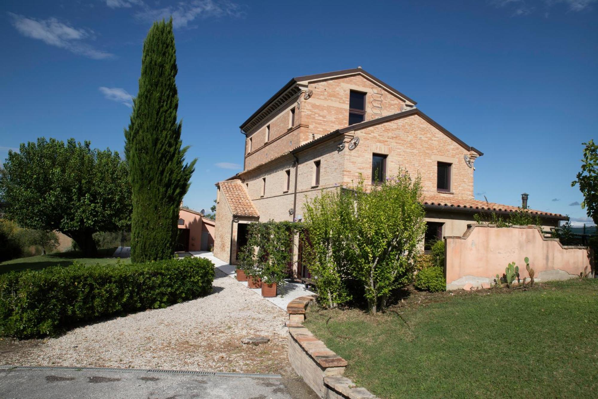 Casali Marchigiani - Ville Vacanza Private Con Piscina Ostra Exterior foto