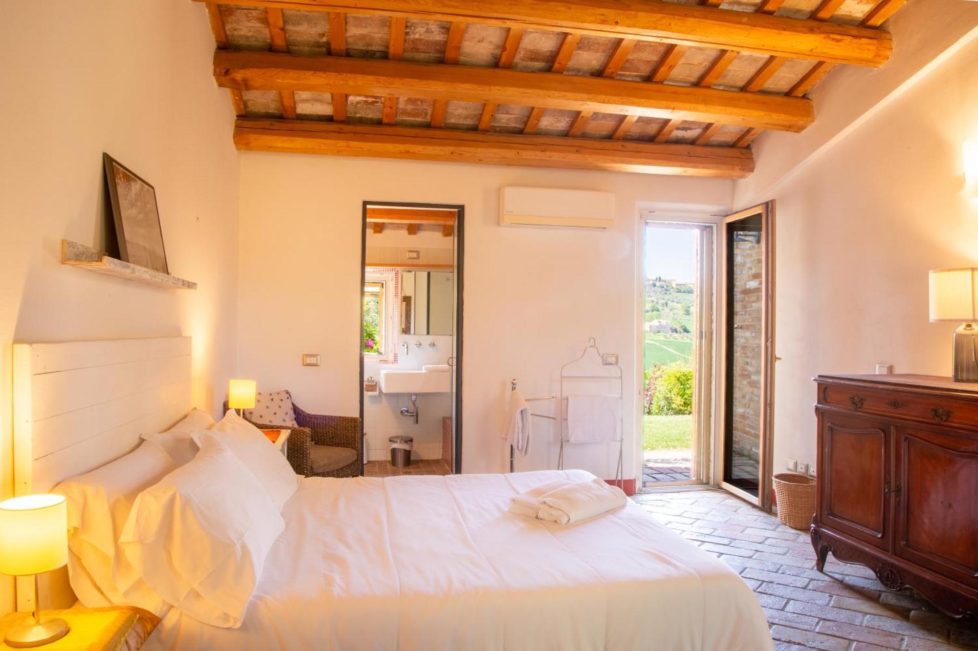 Casali Marchigiani - Ville Vacanza Private Con Piscina Ostra Exterior foto